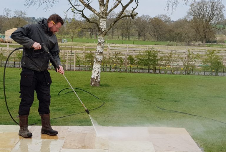 High pressure jet washing Pressure washing